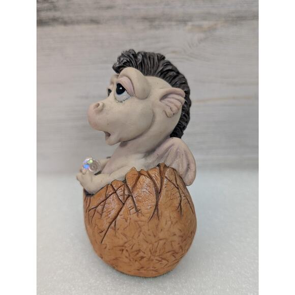 Vintage Panton Tokkel Dragon Baby Figurine 1988 Made in England Crystal Resin - Picture 2 of 11